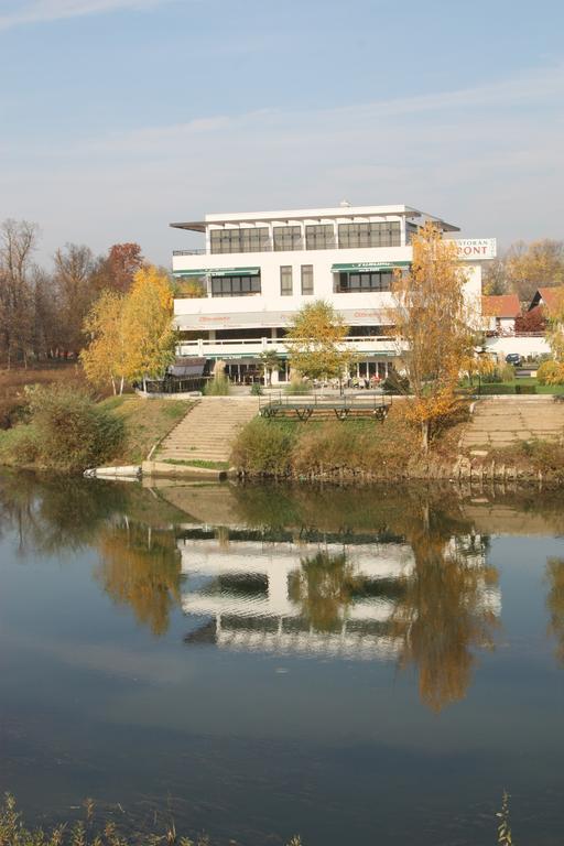 Hotel Le Pont Приедор Екстериор снимка