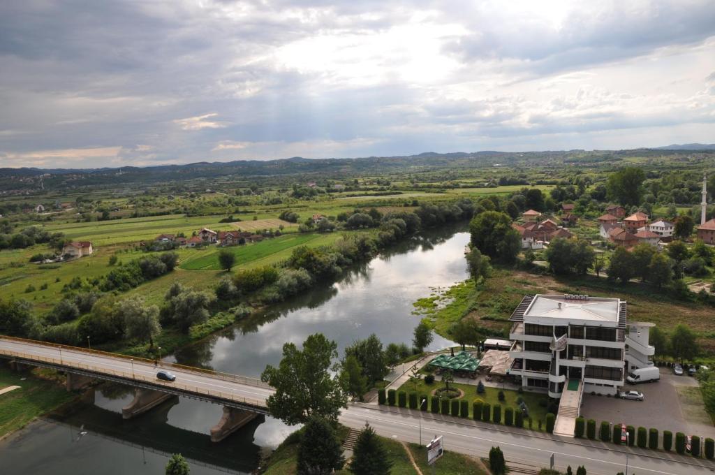 Hotel Le Pont Приедор Стая снимка